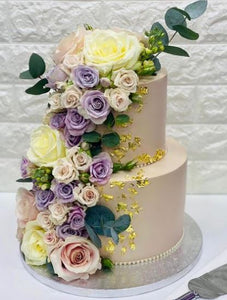 From Rustic Charm to Vegan Delights: Your Ultimate Guide to the Perfect Wedding Cake